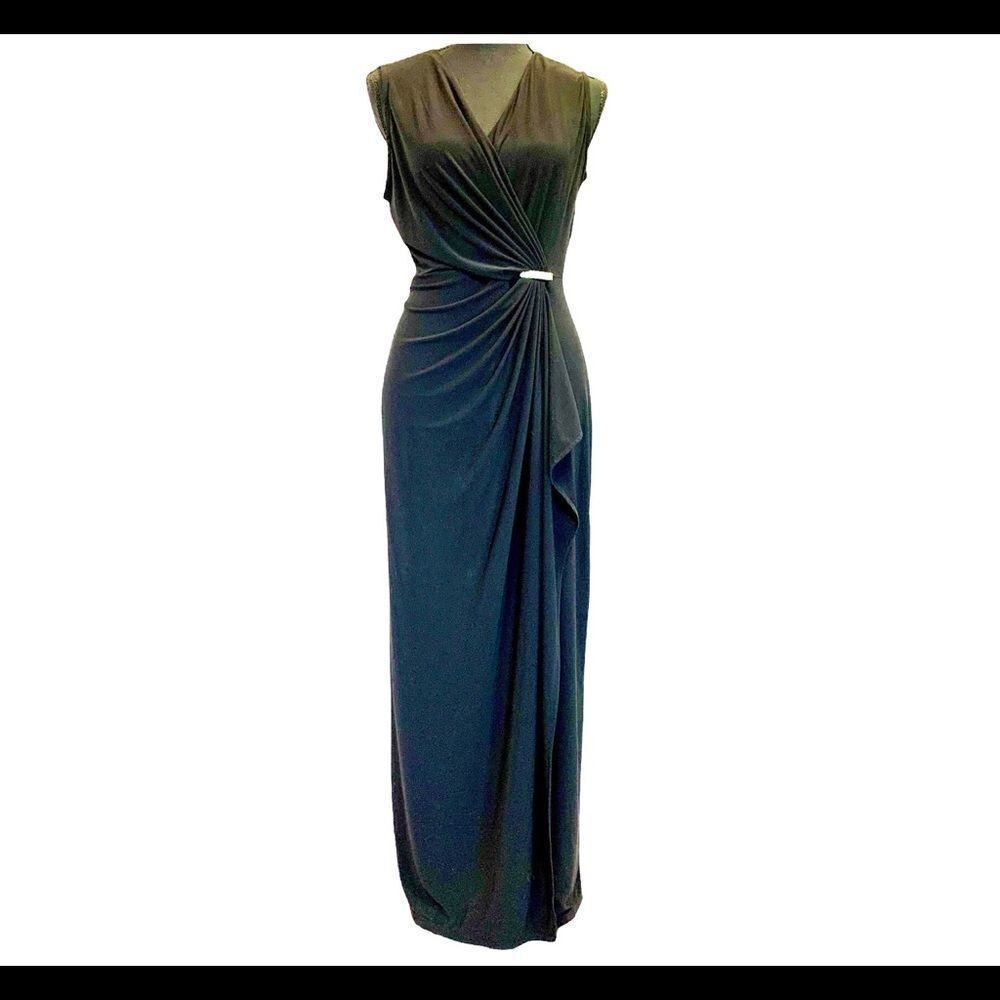 Emma & Michele Black sleeveless V-neck ruched maxi dress evening gown size M
